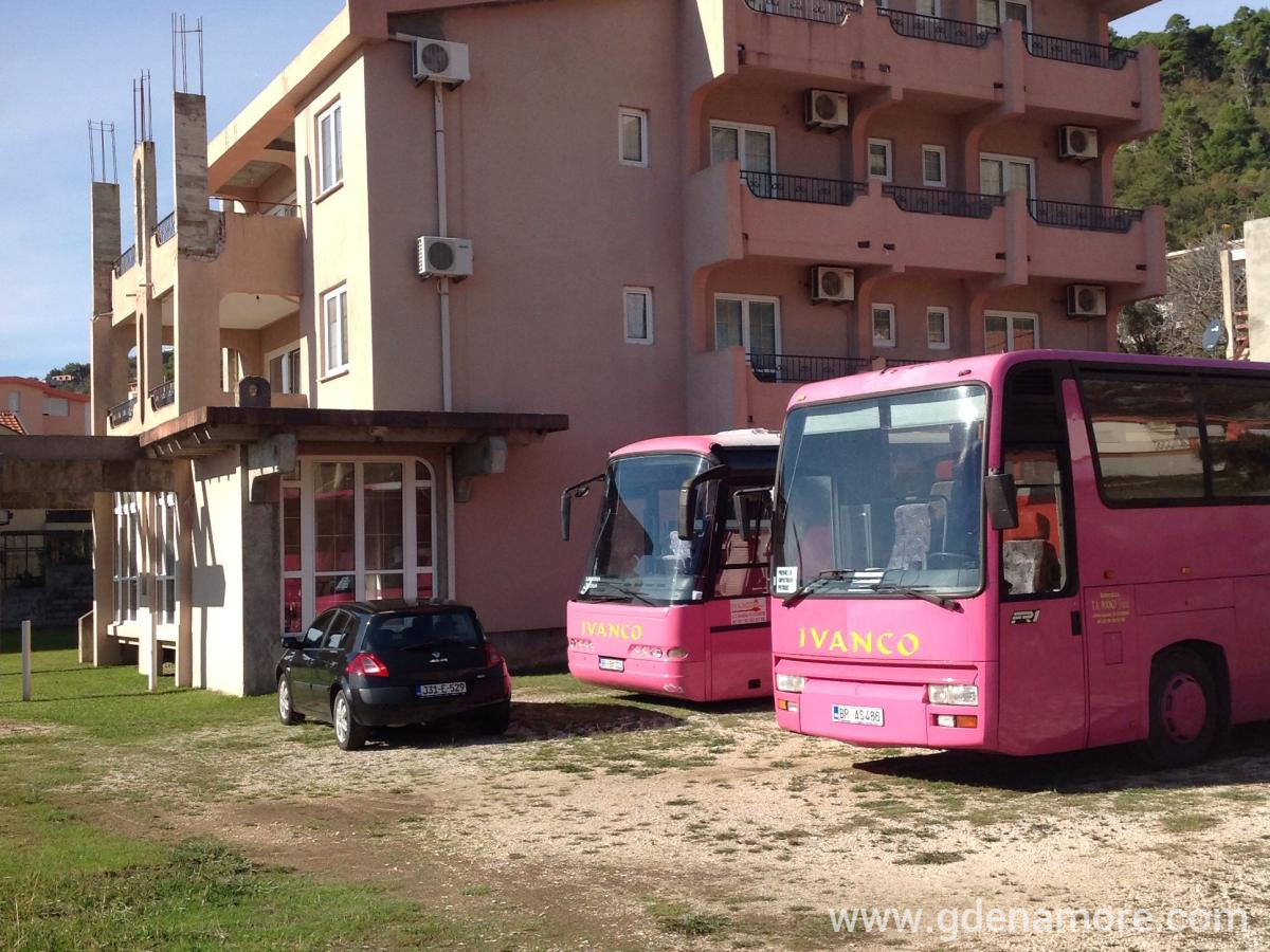 Apartmani Sport, privatni smeštaj u mestu Sutomore, Crna Gora